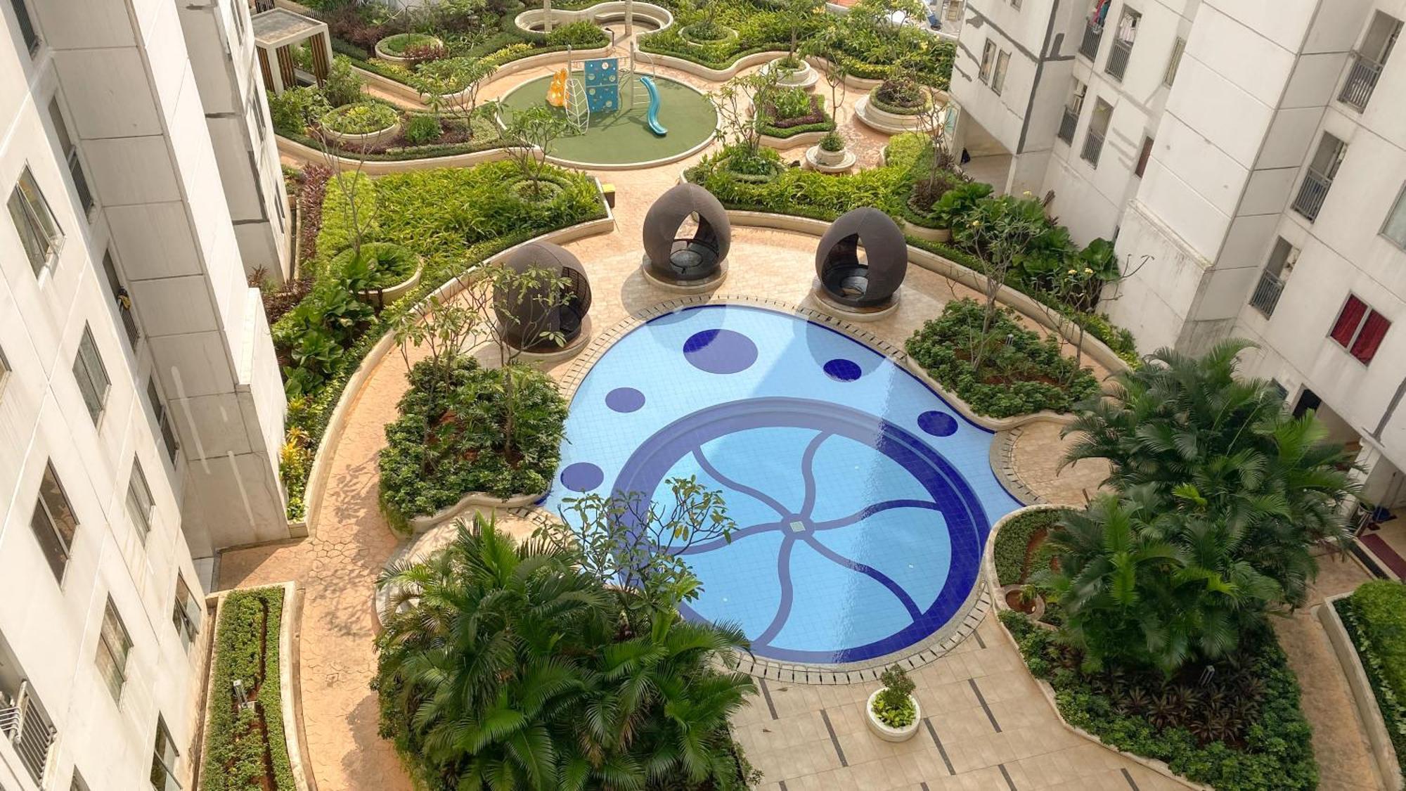 And Modern 2br Bassura By Travelio
